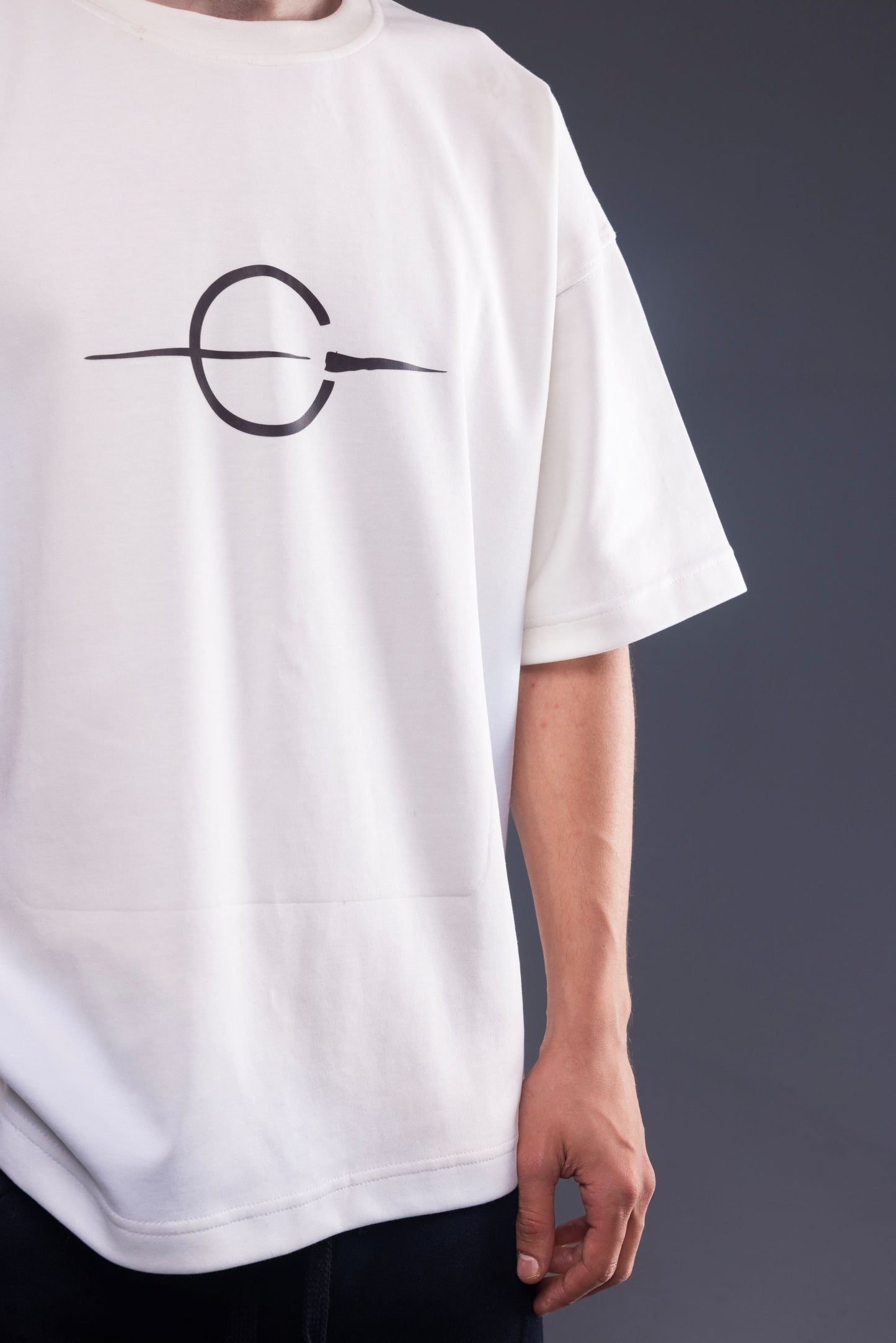 HOLDERS Oversized T-shirt / White